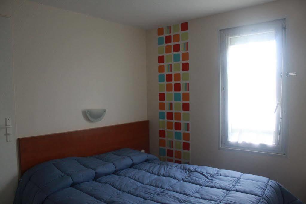 Fasthotel Nimes เกสซาร์กส์ ภายนอก รูปภาพ